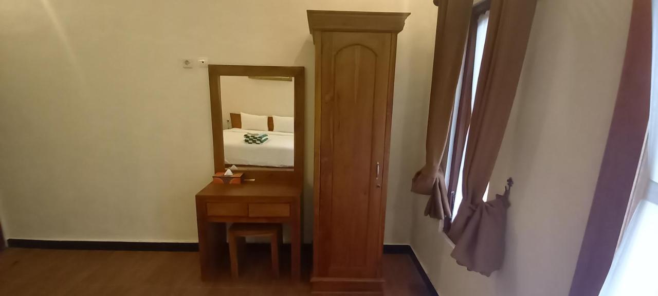 D'Lebah Homestay Nusa Penida Eksteriør billede